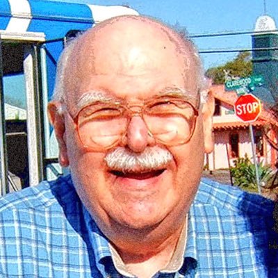 Profile Picture of Johnny Smalls (@TRUMPLOVER23) on Twitter