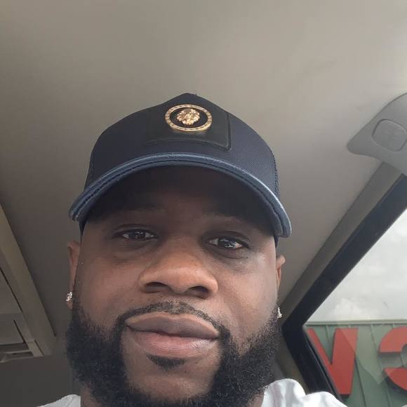 Keyshaw James - Poshmark Profile Picture of Keyshaw James (@keyshawjames) on Poshmark