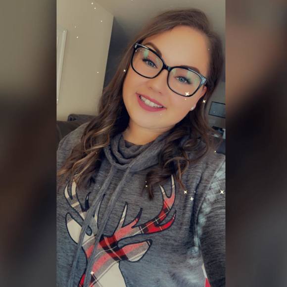 Miranda Corley - Poshmark Profile Picture of Miranda Corley (@mscorley88) on Poshmark