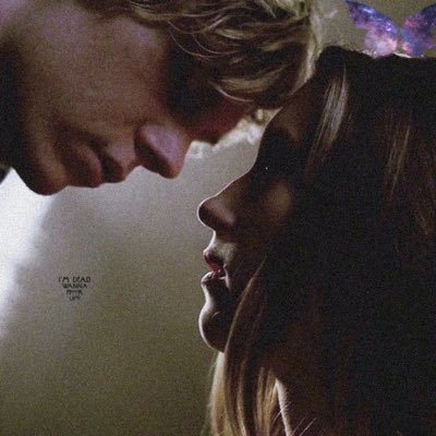 Profile Picture of 𝓥𝓲𝓸𝓵𝓮𝓽 𝓗𝓪𝓻𝓶𝓸𝓷 (@DiedOfAOverdose) on Twitter