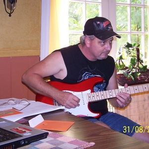Profile Picture of Gary Hannah (@harleyguitar) on Myspace