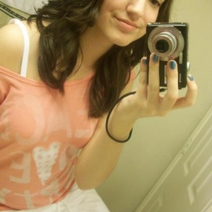 Profile Picture of Marlen Jauregui (@224844870) on Myspace