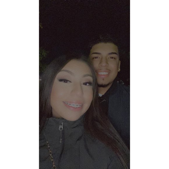 Profile Picture of Joshua Villegas (@joshuav23) on Poshmark