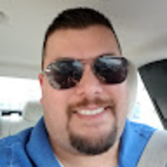 Profile Picture of Anibal Velez (@anibal_velez7) on Poshmark