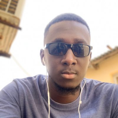 Profile Picture of Drizzy Jay (drake) (@DeeJayAkY) on Twitter