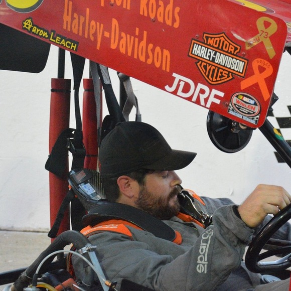 Profile Picture of Aaron Leach (@leftturn53) on Poshmark