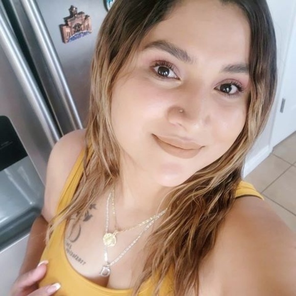 Yamileth Delcid - Poshmark Profile Picture of Yamileth Delcid (@yamileth_delcid) on Poshmark