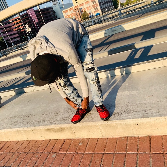 Profile Picture of Coby Polite (@cobyworld) on Poshmark