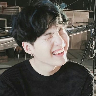 Profile Picture of Bea&Aaron (@Aaron_10RPV) on Twitter