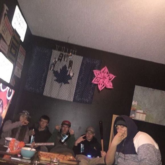 Cole Hernandez - Poshmark Profile Picture of Cole Hernandez (@colehernandez02) on Poshmark