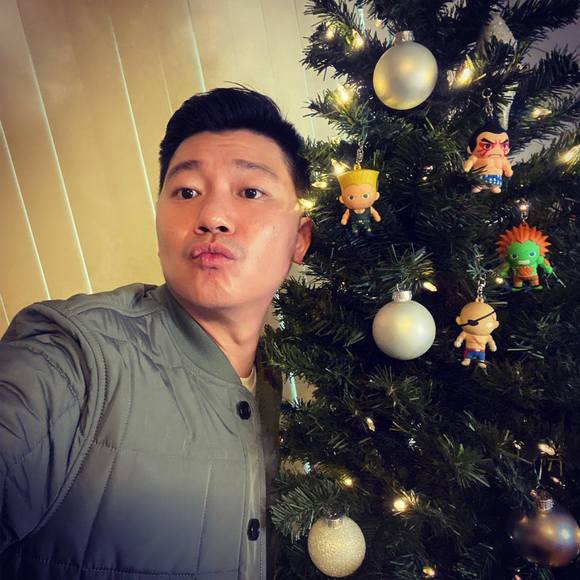 Profile Picture of Nghia Banh (@kofking_bb2001) on Poshmark