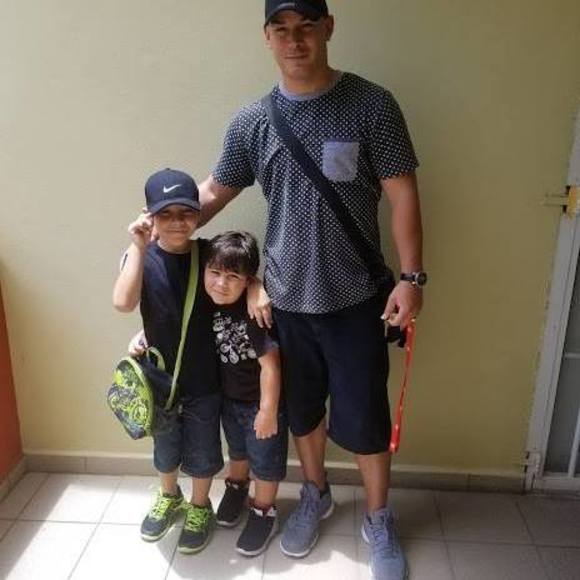 Profile Picture of Eliud Rodriguez (@eliudrodrigu813) on Poshmark