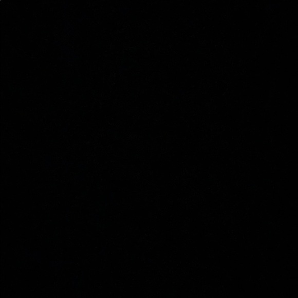 Mariana Gilles - Poshmark Profile Picture of Mariana Gilles (@marianagilles) on Poshmark