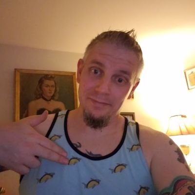Profile Picture of Matt Klinger (@mhklinger1376) on Twitter