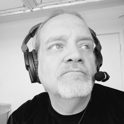 Profile Picture of Mike Manos (@ECURadioGuy) on Twitter