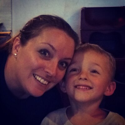Profile Picture of Nickie Pearson (@nickie_pearson) on Twitter