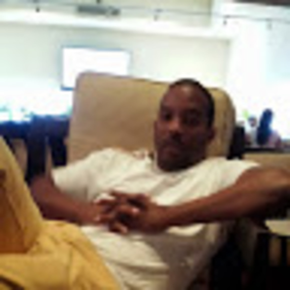 Profile Picture of Jonathan. Horne (@jhorne418) on Poshmark