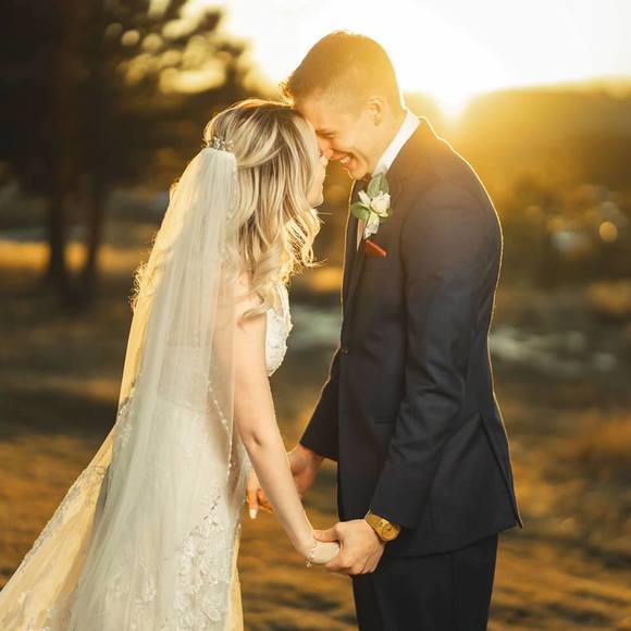 Profile Picture of Taryn Kehn (@tbkhn) on Poshmark