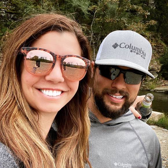 Profile Picture of Lauren Saloom (@saloomlm) on Poshmark