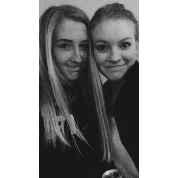 Profile Picture of Hanna Kristoff (@hankristoff) on Poshmark