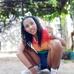 Crystal Teixeira de Moura - Instagram Profile Picture of Crystal Teixeira de Moura (@dearcrystalyt) on Instagram