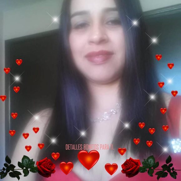 Profile Picture of Johanna Alcantara (@johannaalcan580) on Poshmark