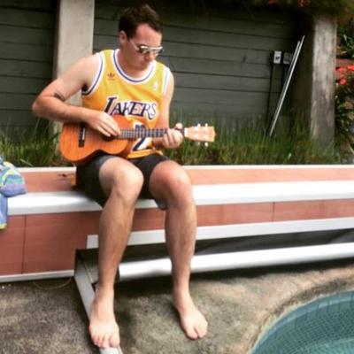 Profile Picture of Derek Tinker (@DerekTinker) on Twitter