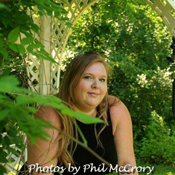 Profile Picture of Felisha Radocks (@mystriousangel) on Poshmark