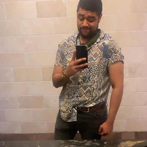 Profile Picture of Alexander Garcia (@alexclara) on Poshmark