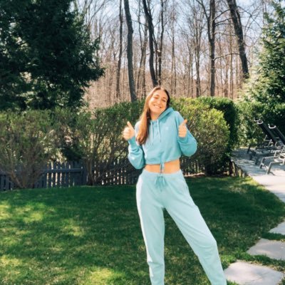 Profile Picture of Megan Kirsch (@mkirsch410) on Twitter