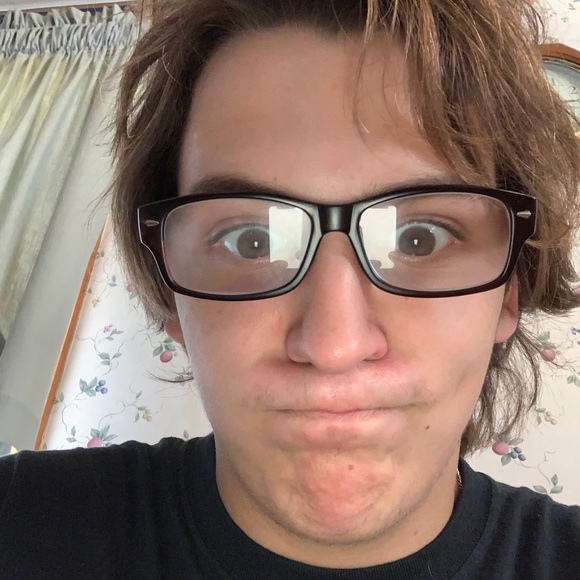 Profile Picture of Gaven Prial (@gaven_prial) on Poshmark