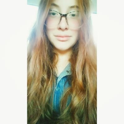 Profile Picture of Julia Bader (@Jolia_Bader) on Twitter