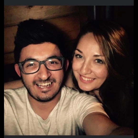 Profile Picture of Anna Pieper (@ampieper1987) on Poshmark