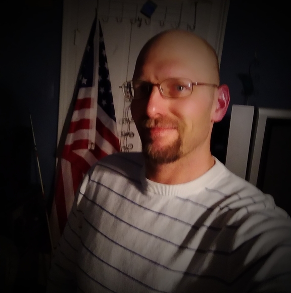 Profile Picture of Kenneth Canfield (@hmmlpp) on Poshmark