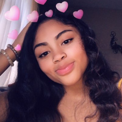 Profile Picture of Mia Pugh  😏 (@Miapugh23) on Twitter