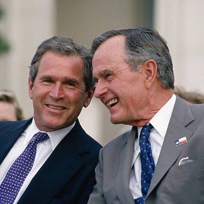 Profile Picture of  🇺🇸 PRESIDENT BUSH  🇺🇸 (@Frances29503678) on Twitter