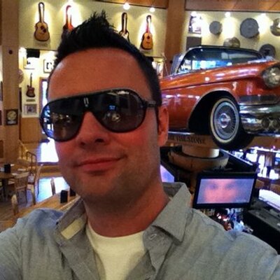 Profile Picture of John Buckner (@Bandcrashers) on Twitter