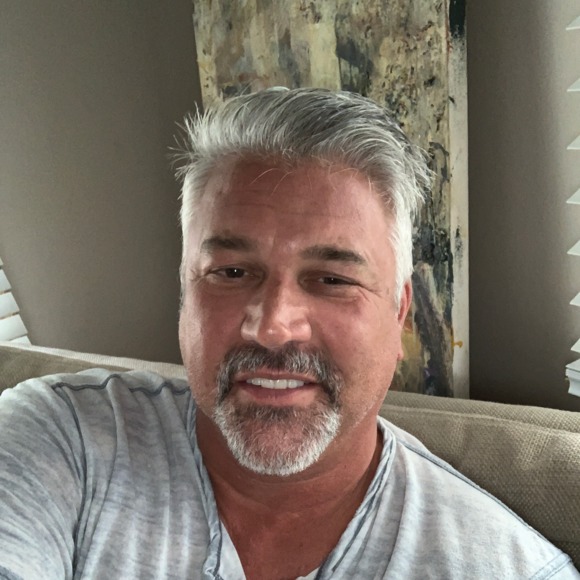 Profile Picture of Jeffrey Richter (@jrichter42) on Poshmark