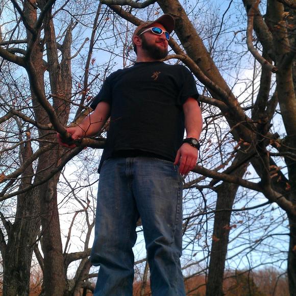 Profile Picture of Randy Silver (@silversrandy87) on Poshmark