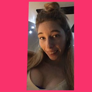 Profile Picture of amberosezorn (@amberosezorn) on Tiktok