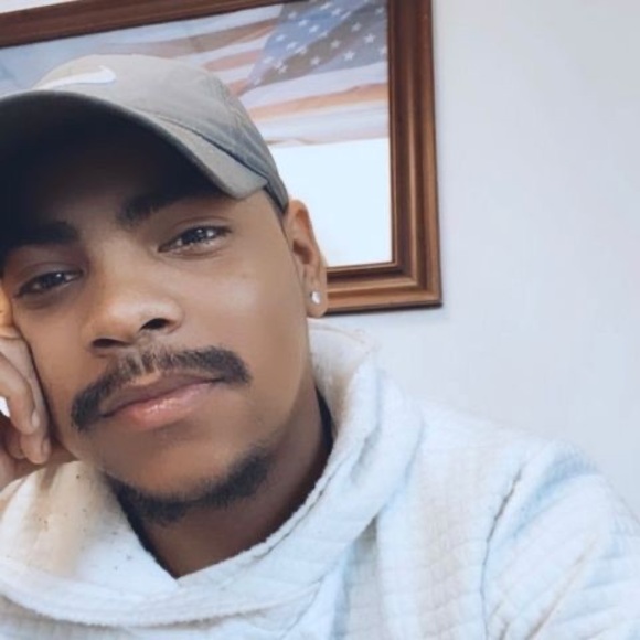 Profile Picture of Anthony Hicks (@anthony9420) on Poshmark