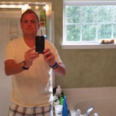Profile Picture of Daniel Donahoe (@dracerishere) on Twitter