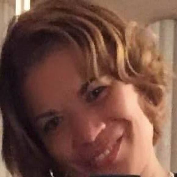 Profile Picture of Joyce Conley (@joyconley) on Poshmark