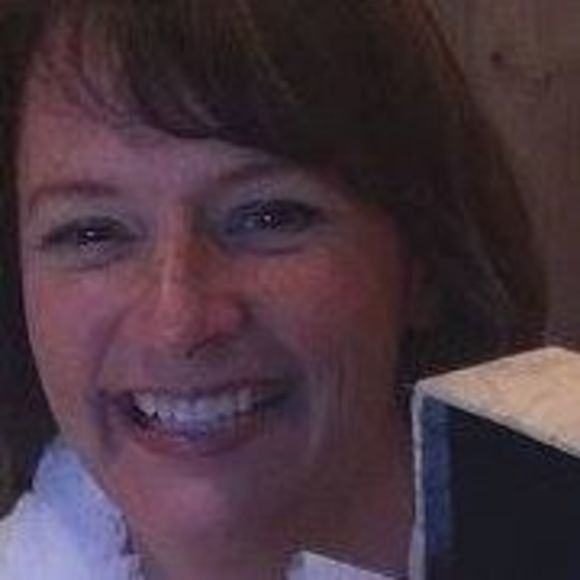 Profile Picture of Helen Consentino (@htconsentino) on Poshmark