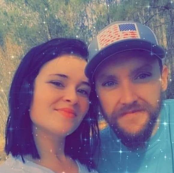 Profile Picture of Joey Davidson (@jo3yd3303) on Poshmark