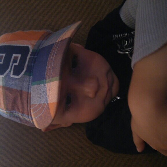 Profile Picture of Virginia Monarrez (@virginiam14) on Poshmark