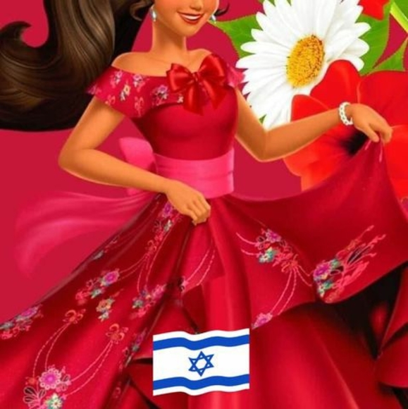 Profile Picture of Marita Rodiguez (@mamaro526) on Poshmark