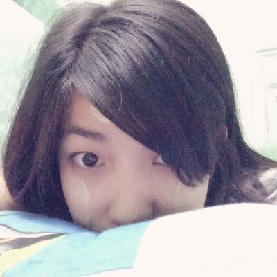 Profile Picture of Khaing Su (@sukhaing31) on Twitter