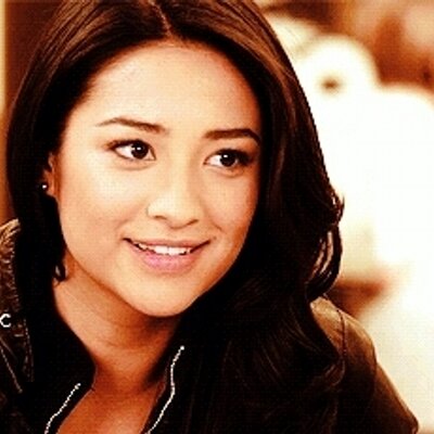 Profile Picture of Shay Mitchell Team1 ♥ (@SarahSawsen25) on Twitter