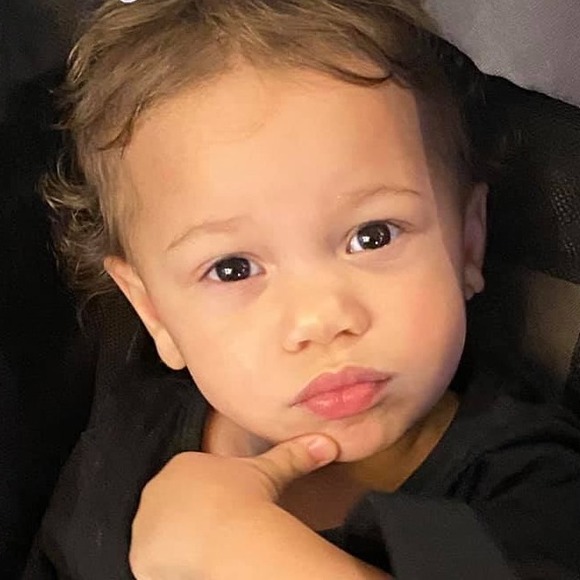 Profile Picture of Nancy Shields (@plansnancy) on Poshmark